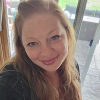 Niki (Nicole) Collis