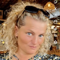 Julie Esposto