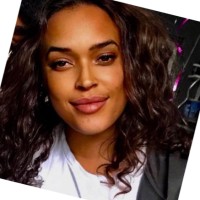 Alisha Easton