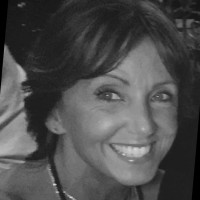 Shari Cole