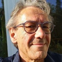 Guy Daroles