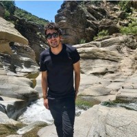 Üveys Gözün