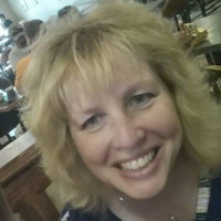 Susan Ellis