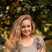 Александра Дубина