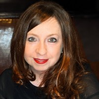 Jackie Peach, Caib, Cip, Cpib, Crm