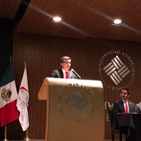 Víctor Guillén