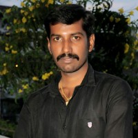 Vairamuthu V