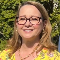 Suzanne Grochecki