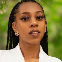 Ciara W.