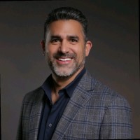 Humberto J Machado