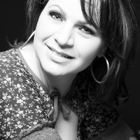 Angela Dick