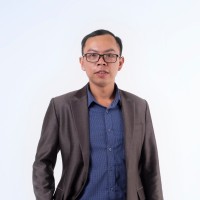 Chi Lăng Lê Vũ Trần