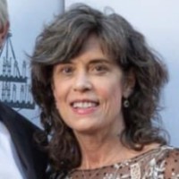 Lynne Turner