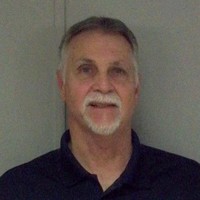 Dennis Andrews