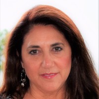 Andrea Mores