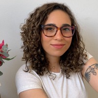Letícia Procedomio