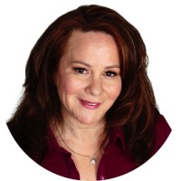 Shari Fox