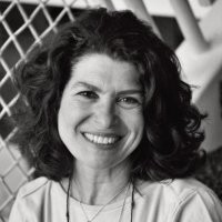 Rachelle Urist
