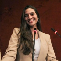 Ana Clara Santos