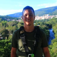 Luis Hinestroza