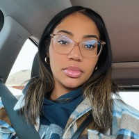 Kelsie R