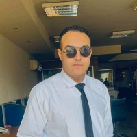 احمد مصطفي