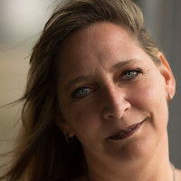 Melanie Lange