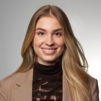 Ivana L. Smith