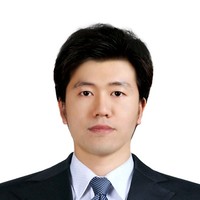 Seung-Hoo Lee