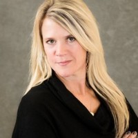 Julie Norman