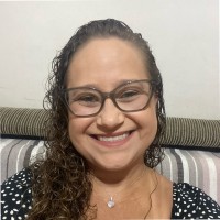 Luciana Araújo Barros