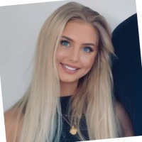 Laura Bowles