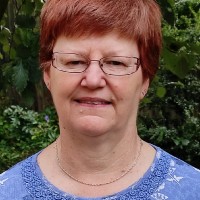Yvette Hooks