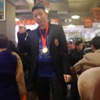 易小新