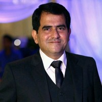 Naresh Wadhwa