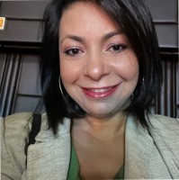 Adriana Vasconcelos