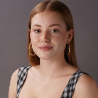 Phoebe Knox