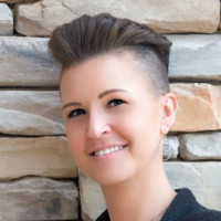 Lora Harvey