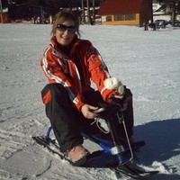 Hollie Andrews   (available for work)