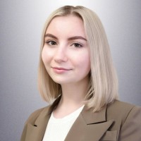 Alena L.