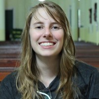 Louise Neves Trombetta