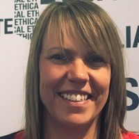 Tracey Hull