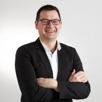 Reinhard Raab-Straten