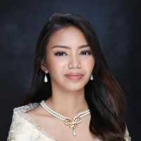 Chloe Apas