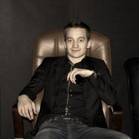Андрей Добров