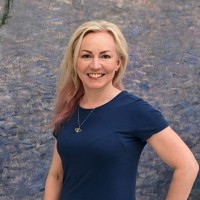 Amy Cross