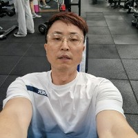 신승철