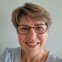 Sandra De Groot