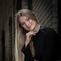 Jessica Gale