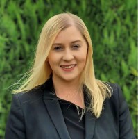 Lauren Hilman, LLB (Hons), Cert CII (MP)
